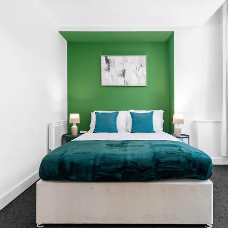 Beautiful Birmingham Central Spacious Apartment-Free Parking, Wifi, Contractors, Hs2, Bullring, Birmingham City Fc Kültér fotó