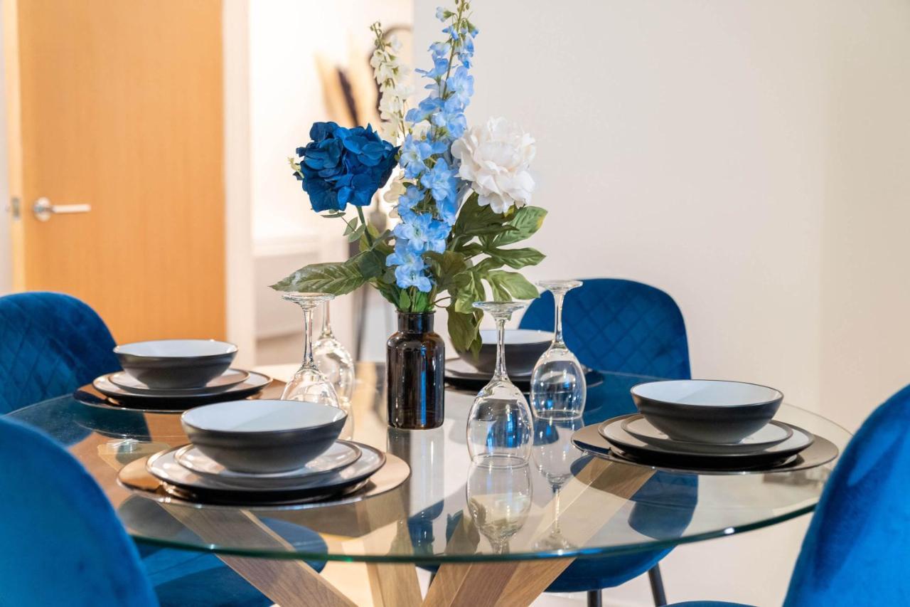 Beautiful Birmingham Central Spacious Apartment-Free Parking, Wifi, Contractors, Hs2, Bullring, Birmingham City Fc Kültér fotó